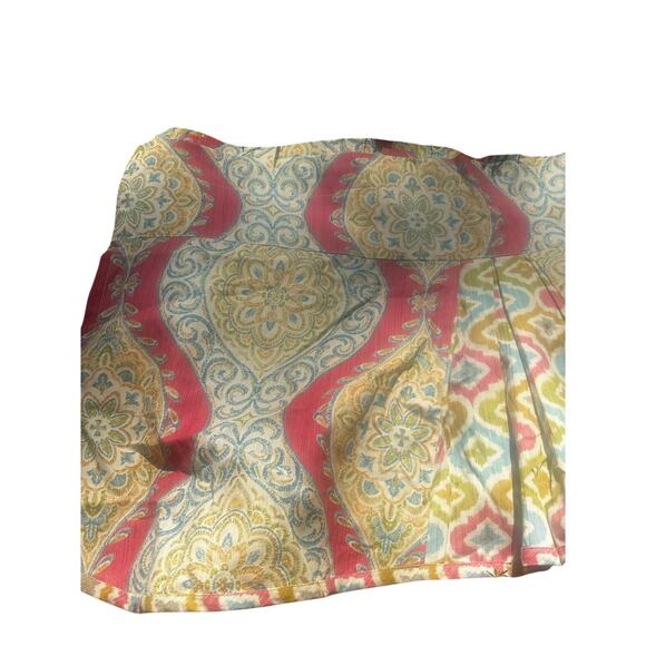 Waverly Moonlight Medallion Curtain Valance 51” long 20” Wide Metallic Abstract - Picture 2 of 8